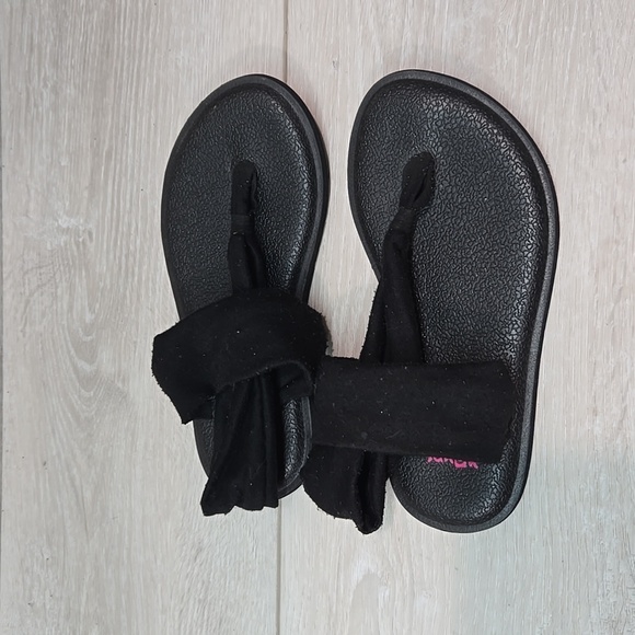 Sanuk Kids Girls Yoga Mat Thong Sandals Flats shoes sz 11-12 - Picture 2 of 10
